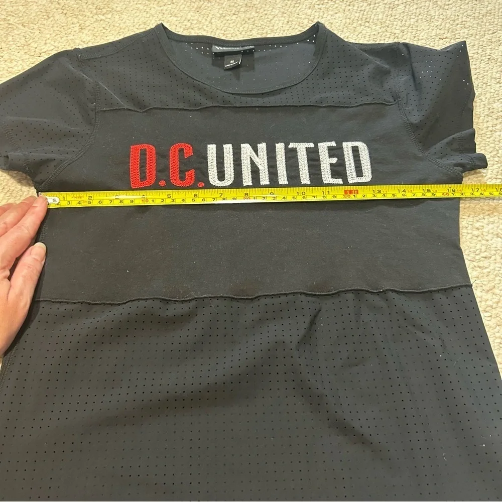 DC United MLS Soccer The Wild Collective Black Perforated Mesh Top Size Medium - Picture 12 of 13
